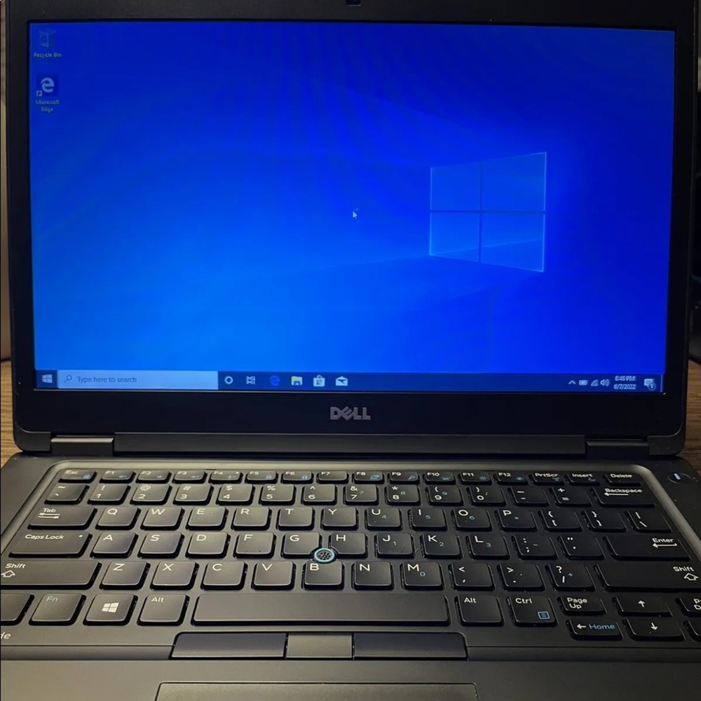 Dell Latitude 5480 14" Core i7-7820HQ CPU @ 2.90GHz 8GB RAM 256GB SSD W10P